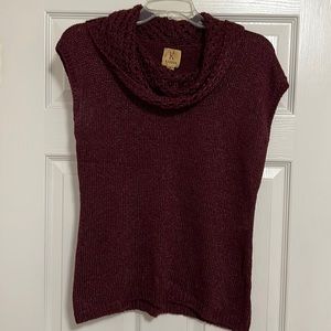 Kasper sleeveless sweater, size M